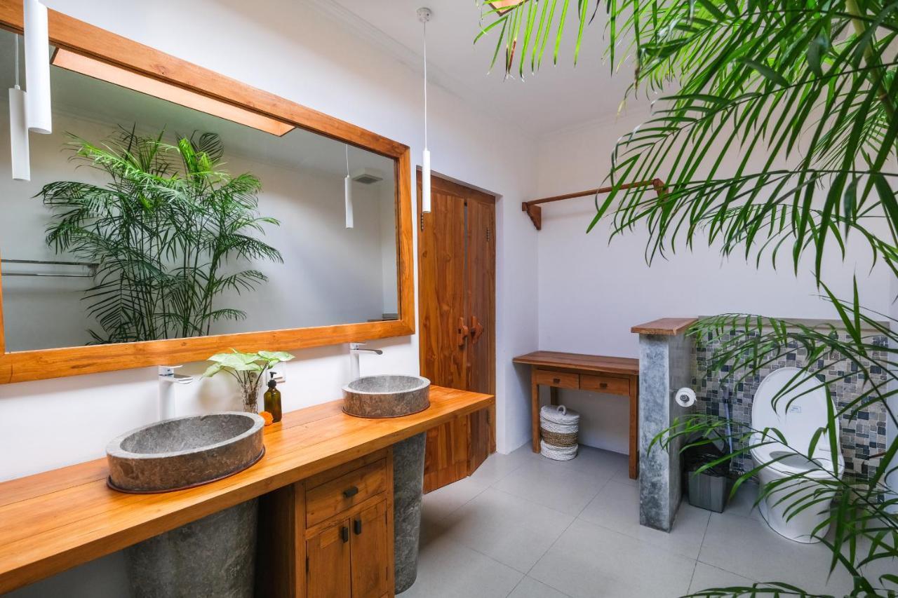 Molokai Suites Uluwatu Екстериор снимка